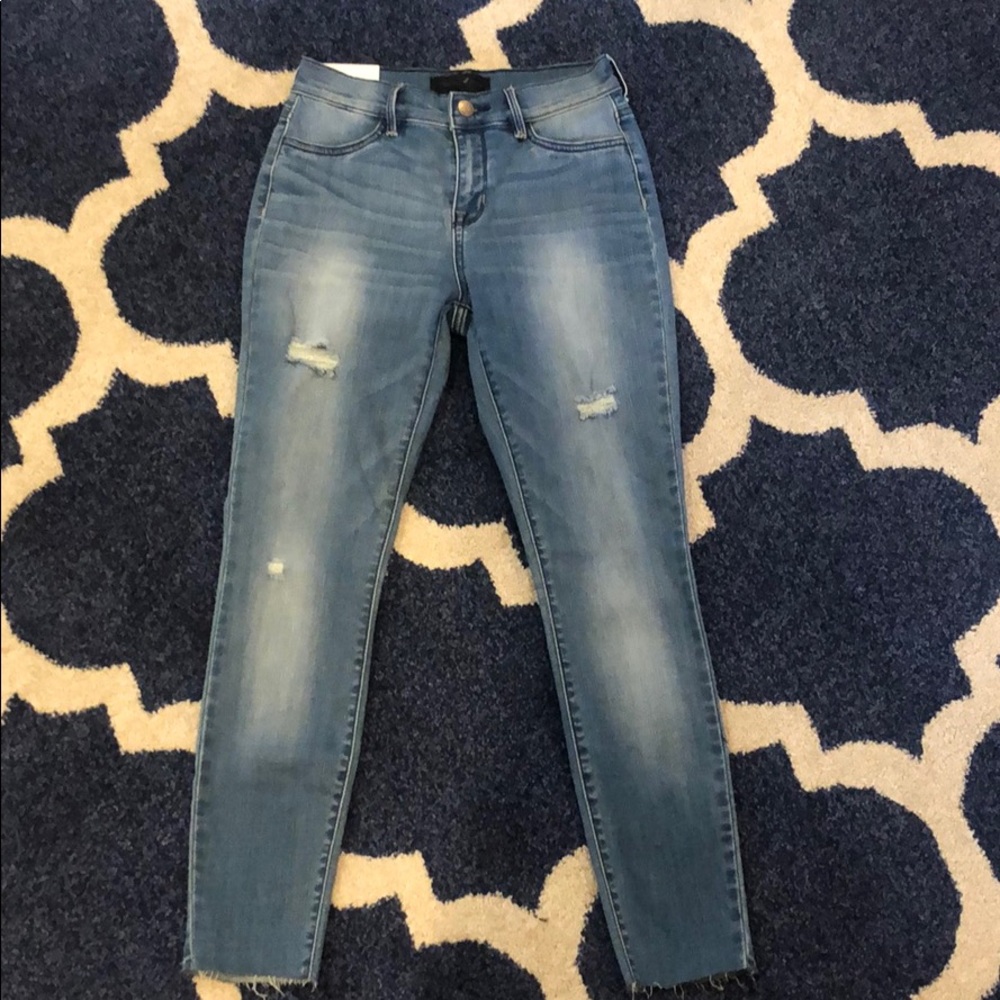 Kendall and Kylie high rise ankle jeggings